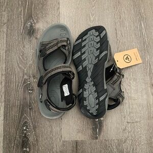 NWT ATIKA AT-M113 Mens Size US 10 Sports Hiking Outdoor Trail Sandals Shoes